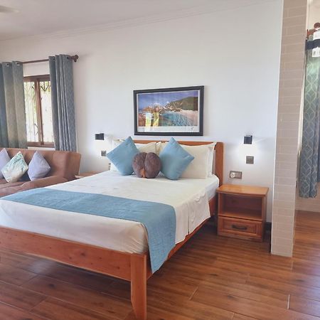 Drake Seaside Studio Apartments Bel Ombre Екстериор снимка