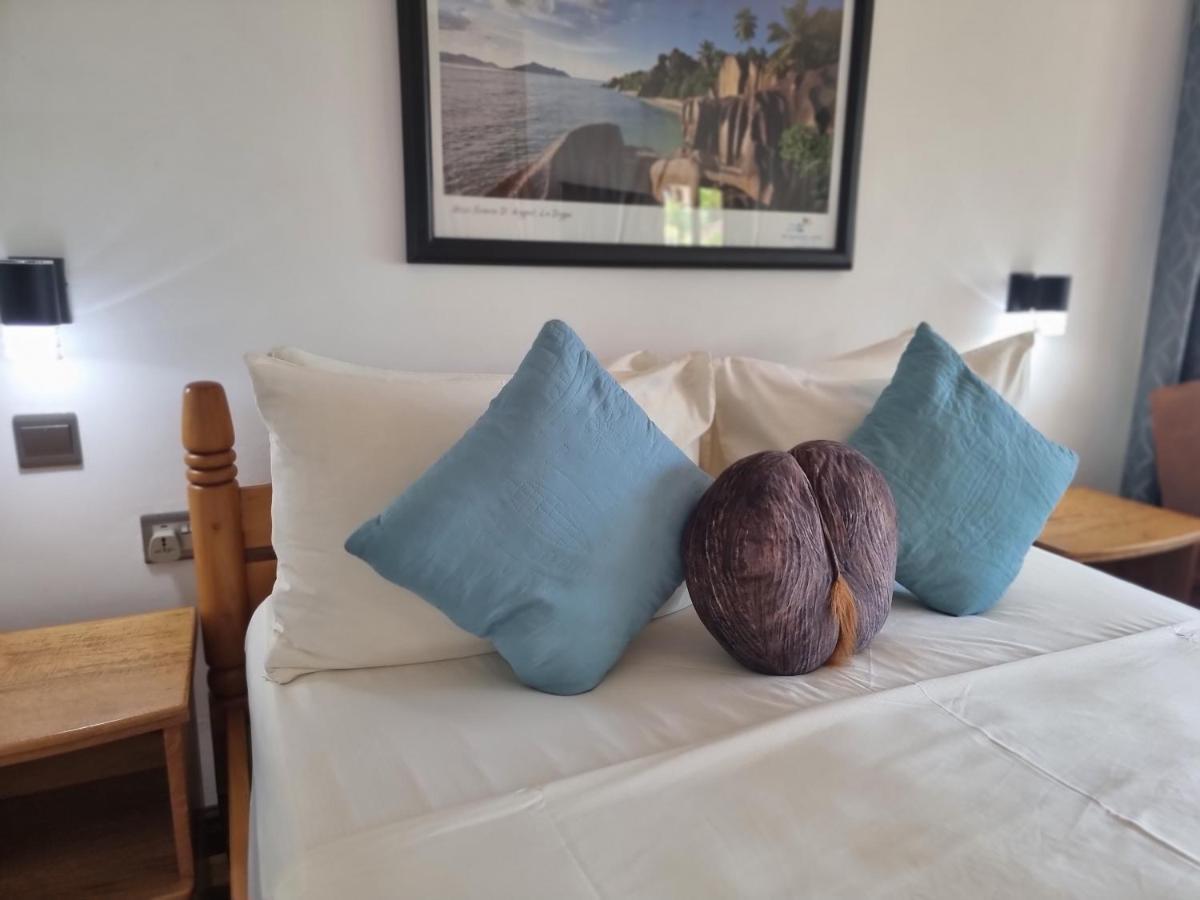 Drake Seaside Studio Apartments Bel Ombre Екстериор снимка