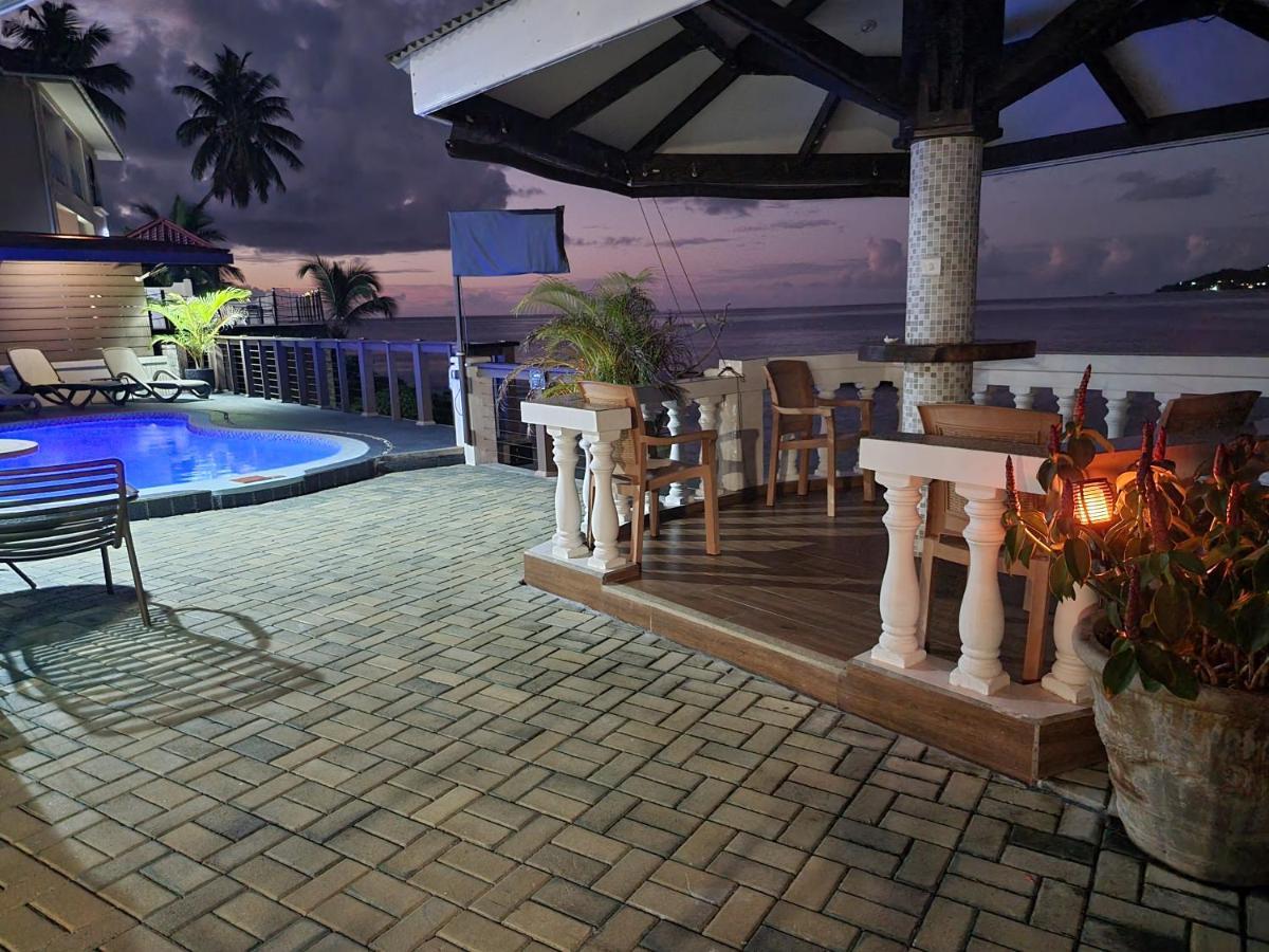 Drake Seaside Studio Apartments Bel Ombre Екстериор снимка