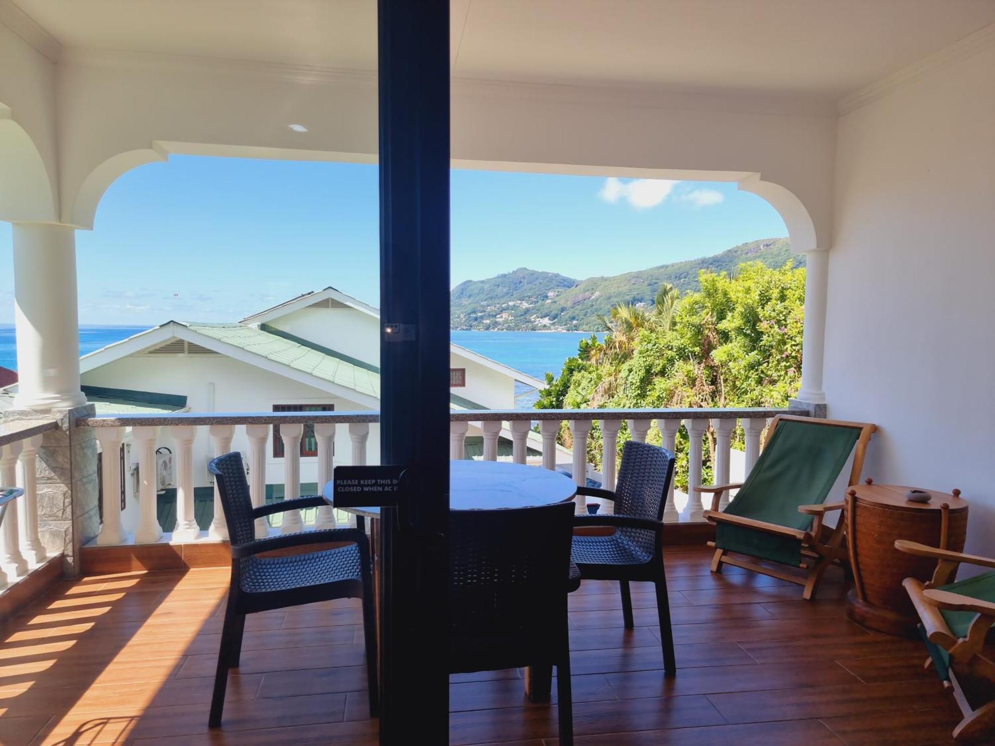 Drake Seaside Studio Apartments Bel Ombre Стая снимка