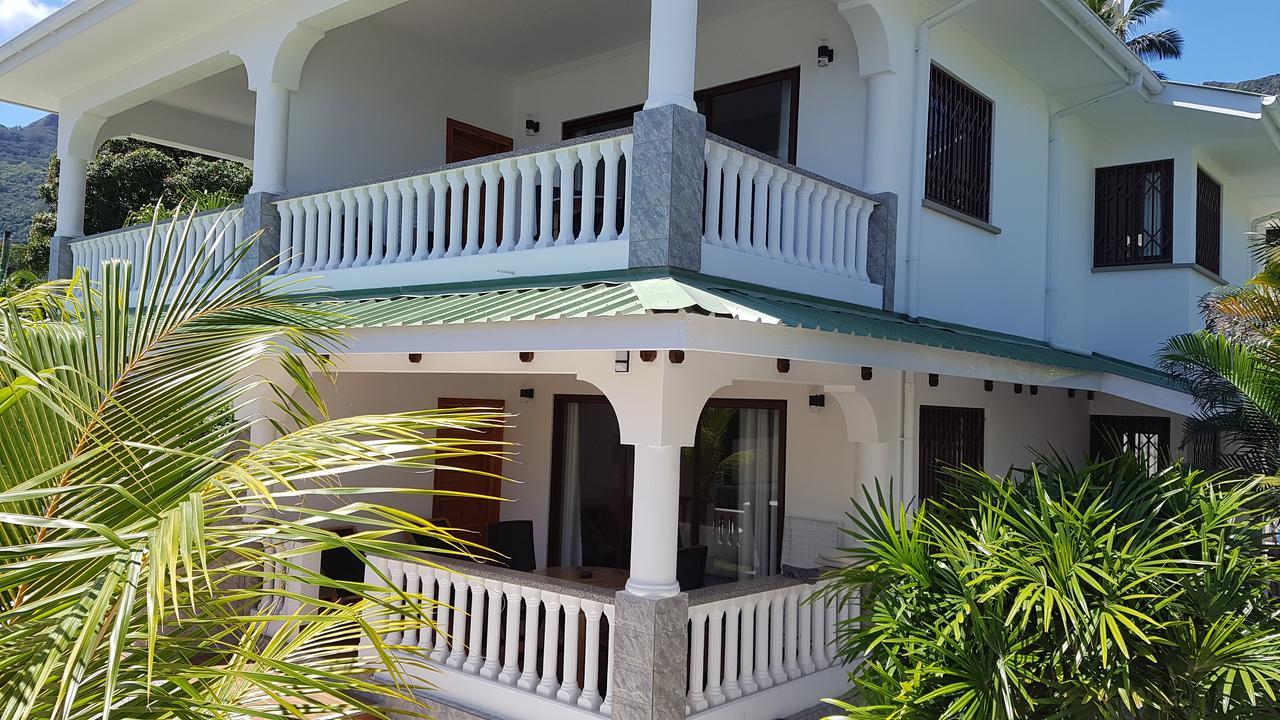 Drake Seaside Studio Apartments Bel Ombre Екстериор снимка